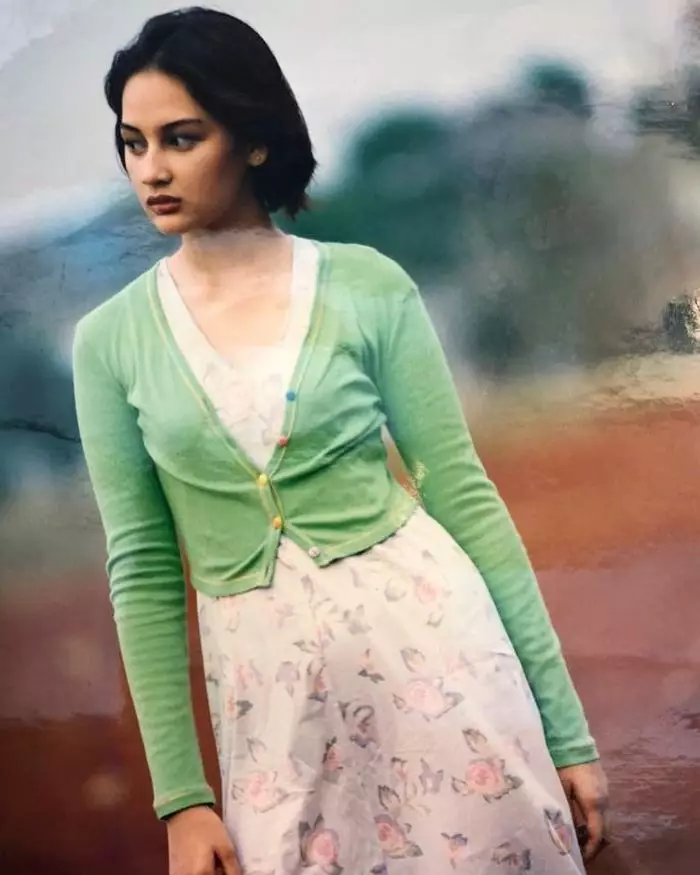 Mona Ratuliu saat remaja © Instagram