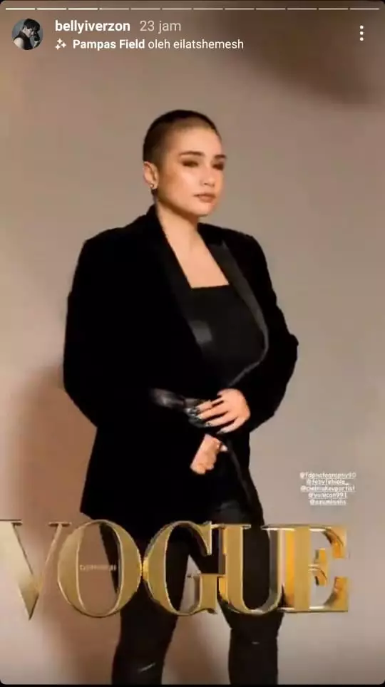 Pemotretan Feby kepala plontos © Instagram Pemotretan Feby kepala plontos © Instagram