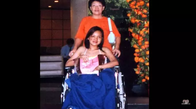 Cerita mantan pramugari Laura Lazarus © 2021 brilio.net