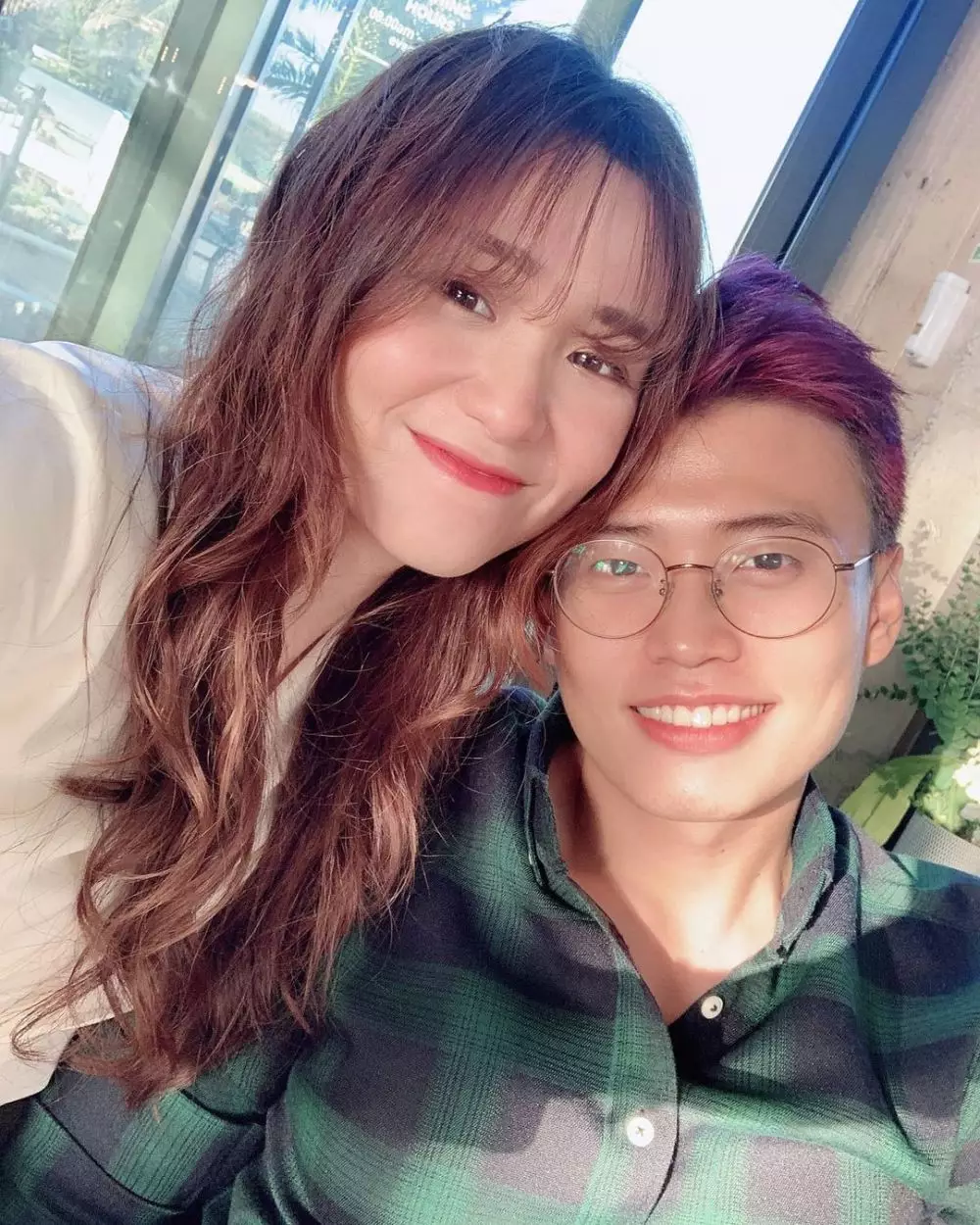 potret manis jang hansol dan kekasih © berbagai sumber