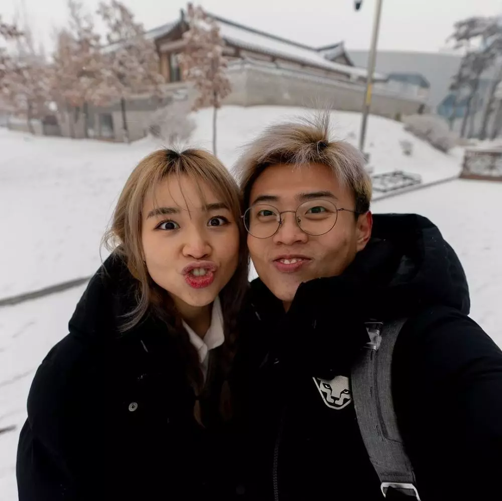 potret manis jang hansol dan kekasih © berbagai sumber