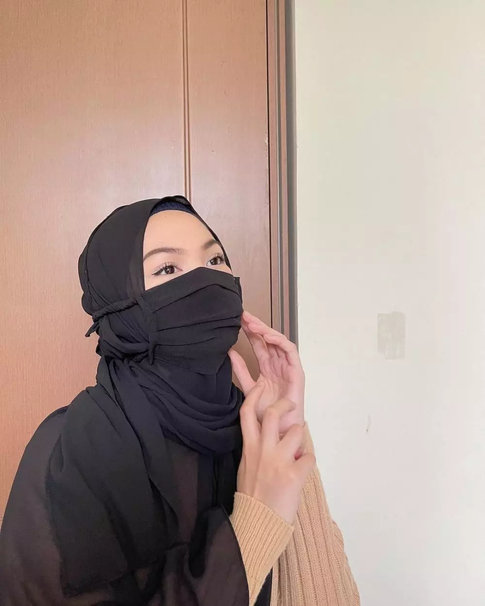 asiyah aqilah pakai hijab © Instagram