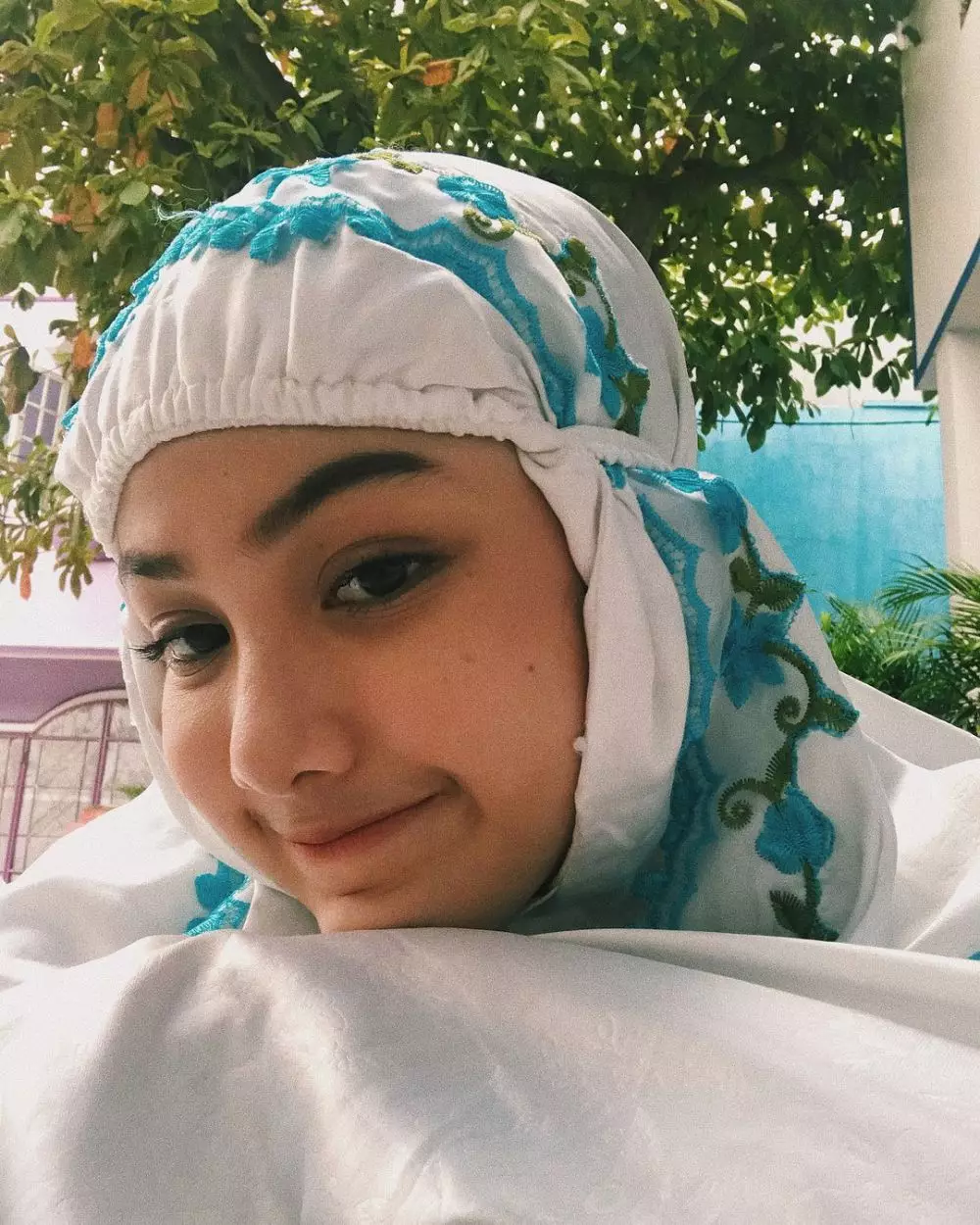 asiyah aqilah pakai hijab © Instagram