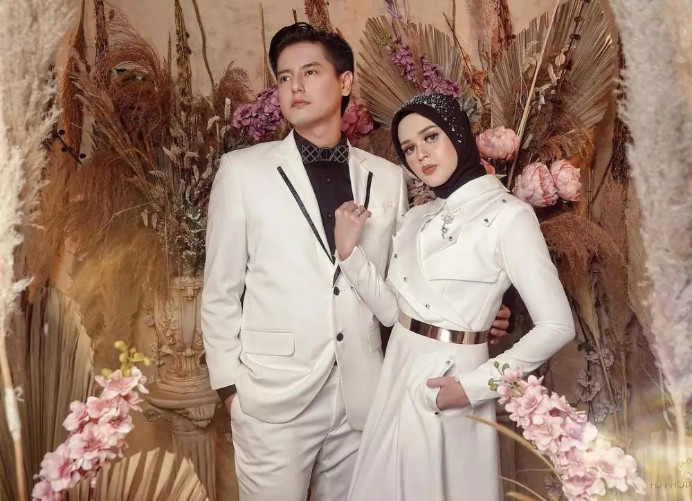 post wedding seleb yang taaruf © 2021 brilio.net