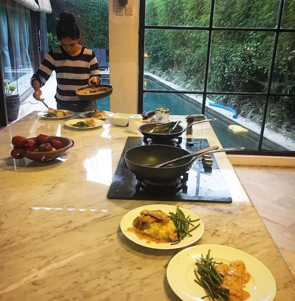 Penampakan dapur rumah 7 seleb di Bali Instagram