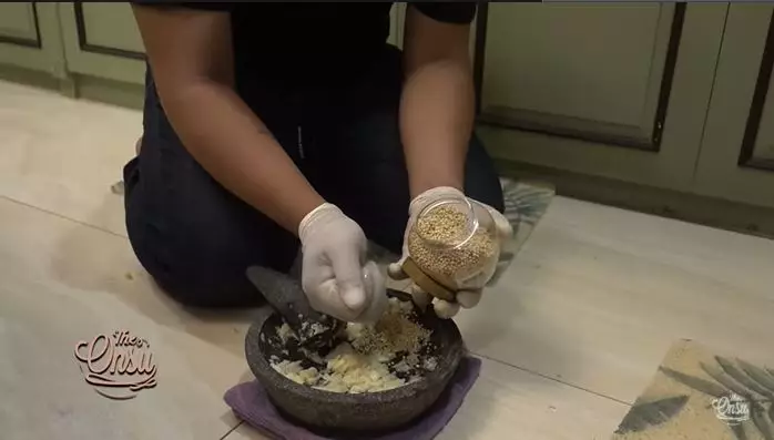 Dava jadi koki di rumah © YouTube