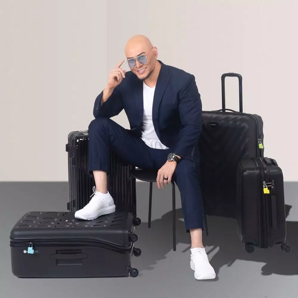 nama baru seleb usai mualaf © berbagai sumber nama baru seleb usai mualaf © berbagai sumber