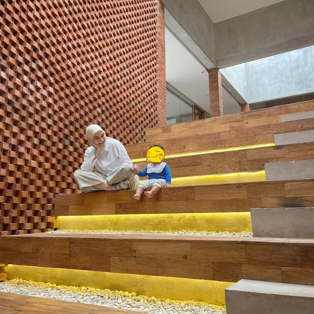Kantor baru Zaskia Adya Mecca © Instagram Kantor baru Zaskia Adya Mecca © Instagram
