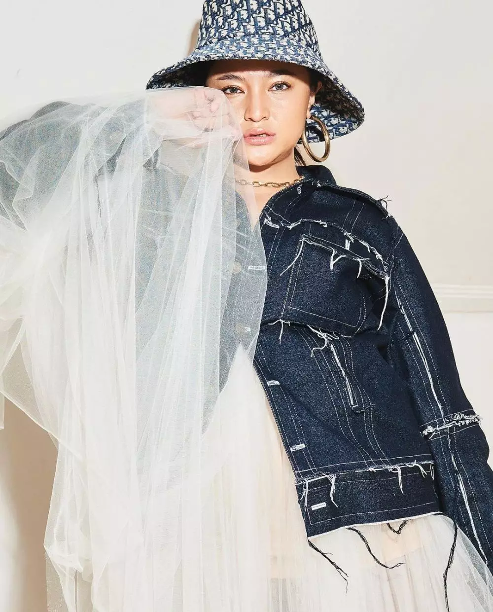 Gaya pemotretan terbaru Marshanda © 2021 brilio.net