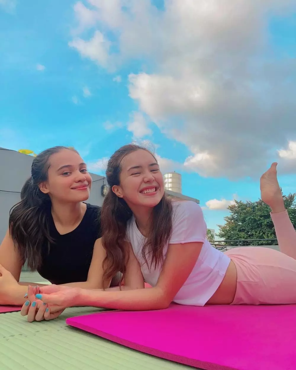 persahabatan Beby Tsabina dan Aurora Ribero © 2021 brilio.net