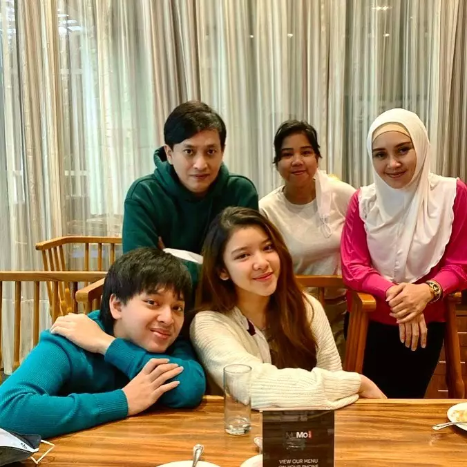 keakraban Arsy dan Tiara © Instagram