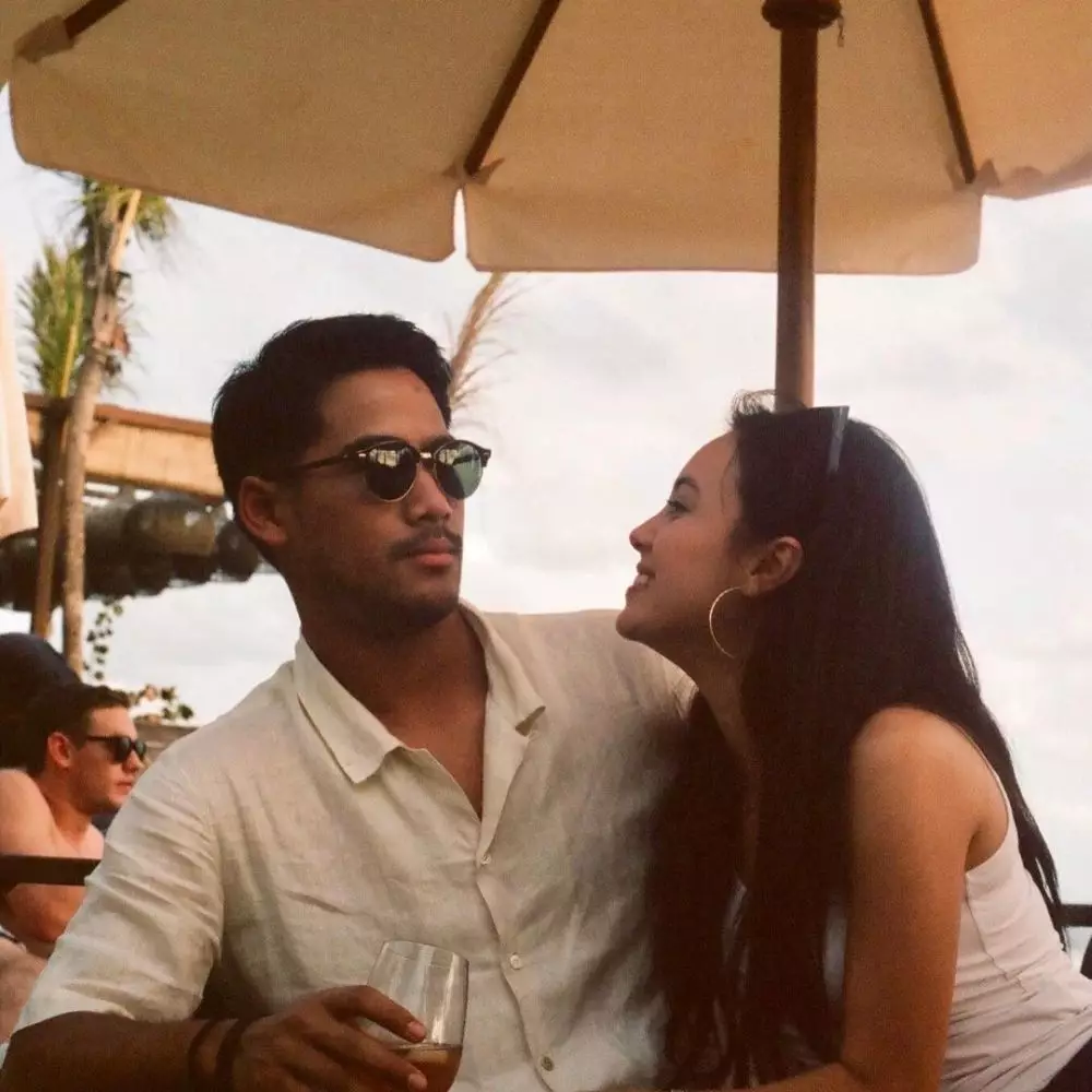 Potret mesra Anggika Bolsterli dengan pacar © 2021 brilio.net