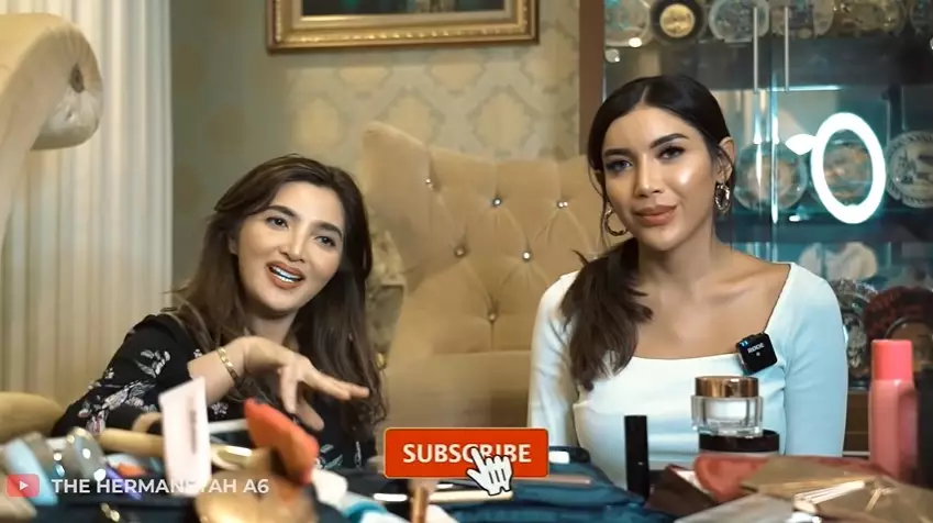 9 Potret kompak Ashanty dan Millendaru © Instagram & YouTube 9 Potret kompak Ashanty dan Millendaru © Instagram & YouTube