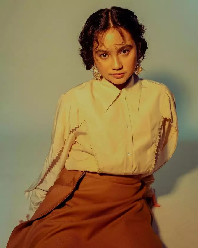 pemotretan seleb konsep retro © 2021 berbagai sumber