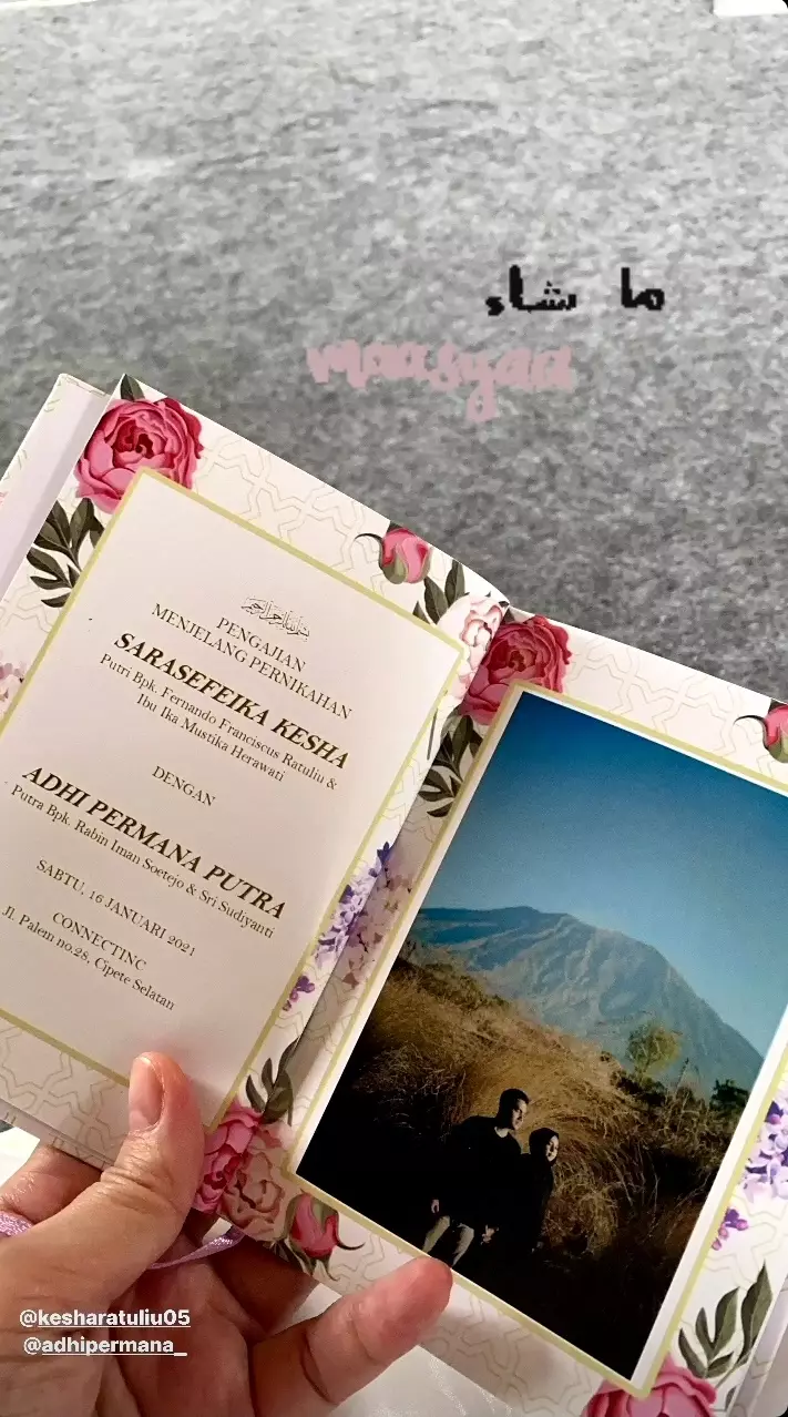 Kesha Ratuliu gelar pengajian © 2021 brilio.net Kesha Ratuliu gelar pengajian © 2021 brilio.net