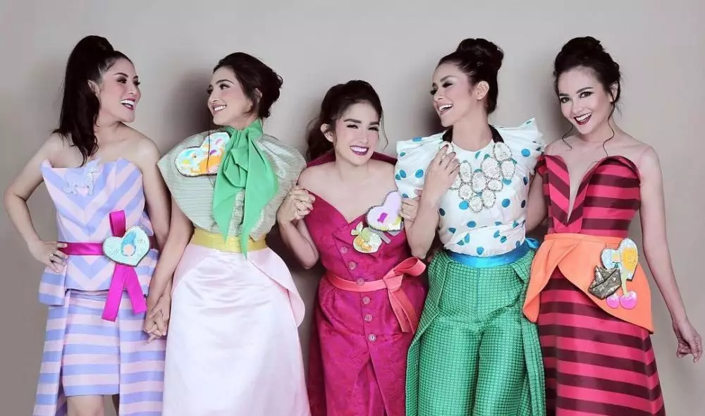 potret nindy dan geng © Instagram