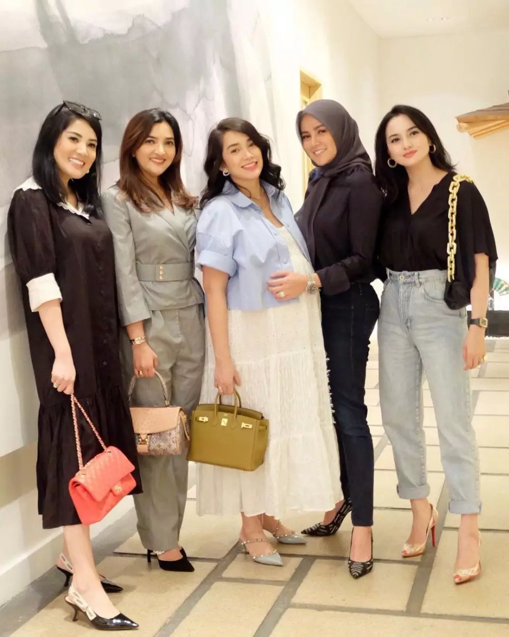 potret nindy dan geng © Instagram