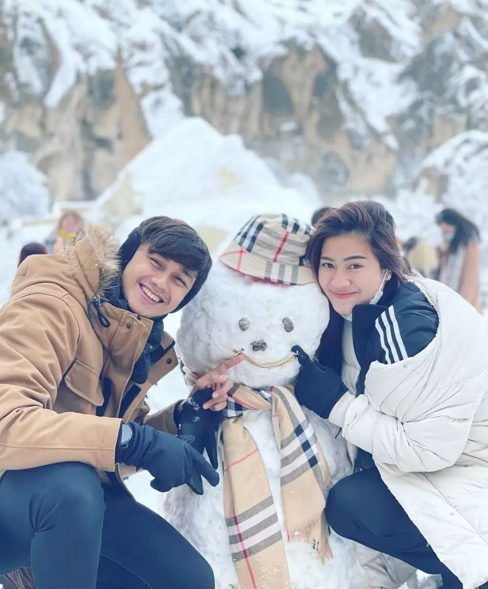 Potret bulan madu pesinetron © Istimewa