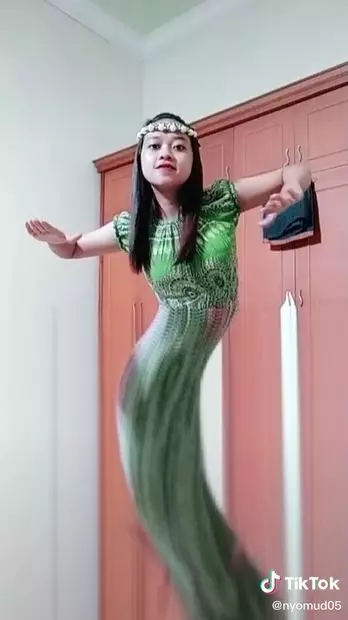 potret absurd gunakan filter TikTok TikTok