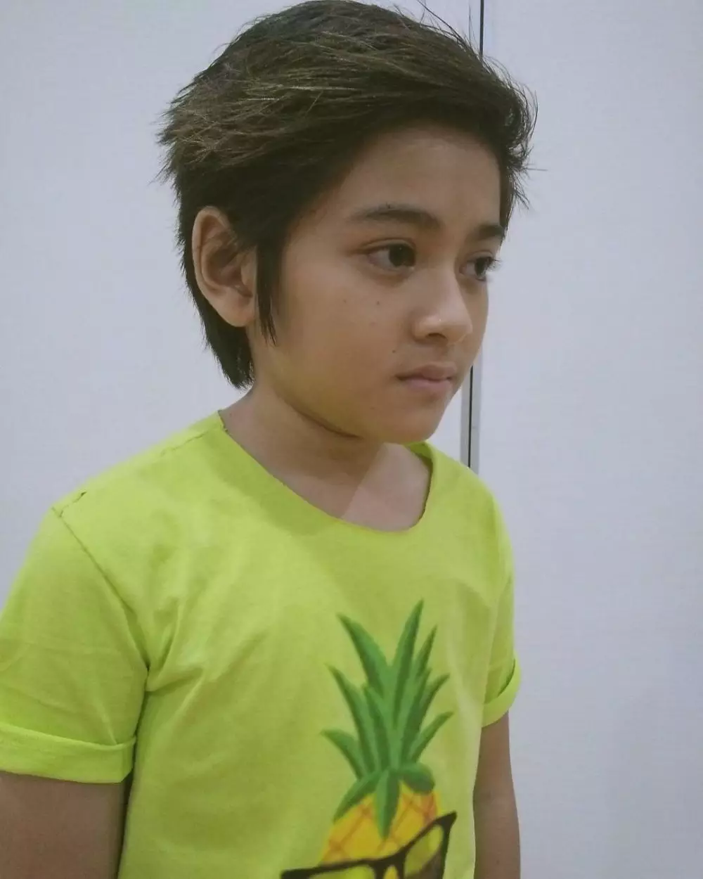 Transformasi gaya rambut Rey Bong © Instagram Transformasi gaya rambut Rey Bong © Instagram