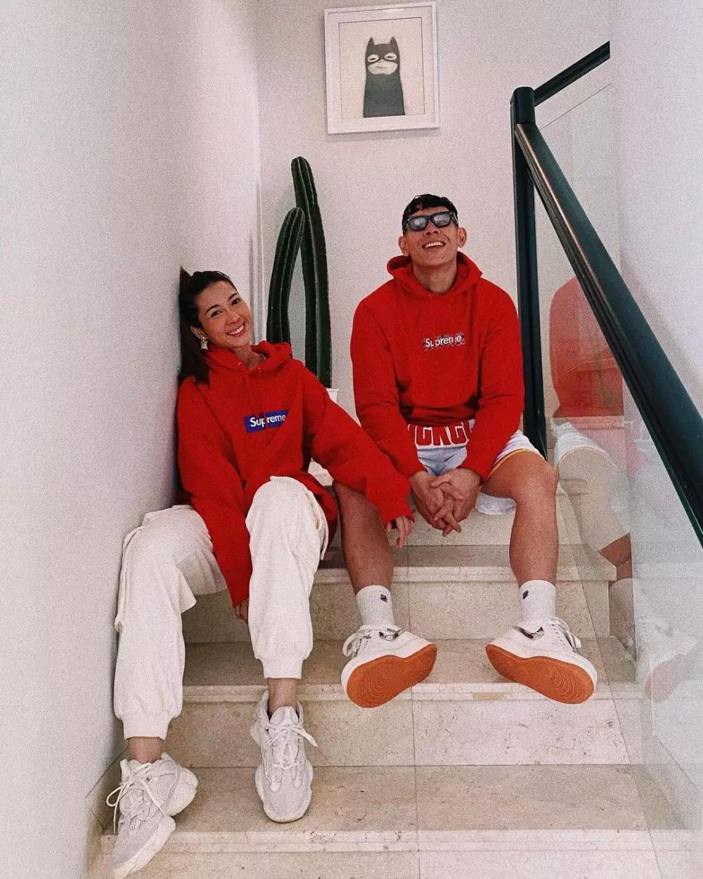 seleb kembaran baju dengan pasangan © Instagram seleb kembaran baju dengan pasangan © Instagram