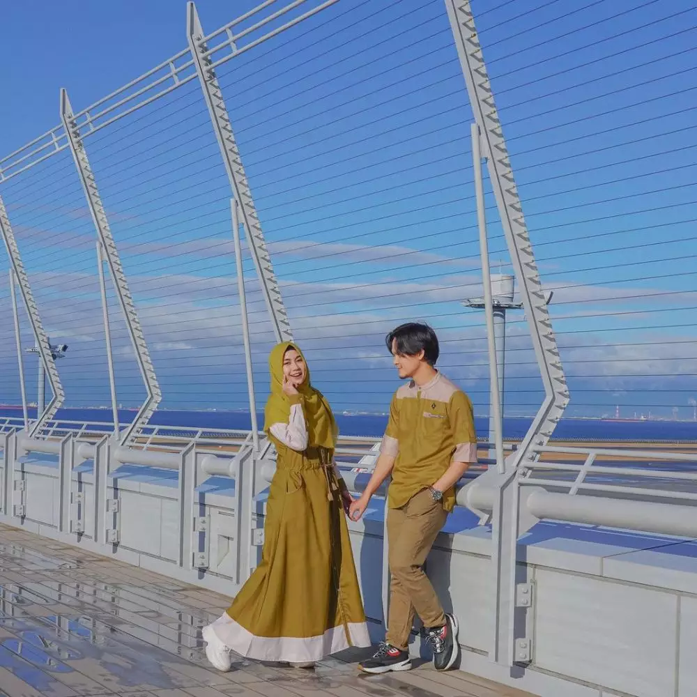 seleb kembaran baju dengan pasangan © Instagram seleb kembaran baju dengan pasangan © Instagram