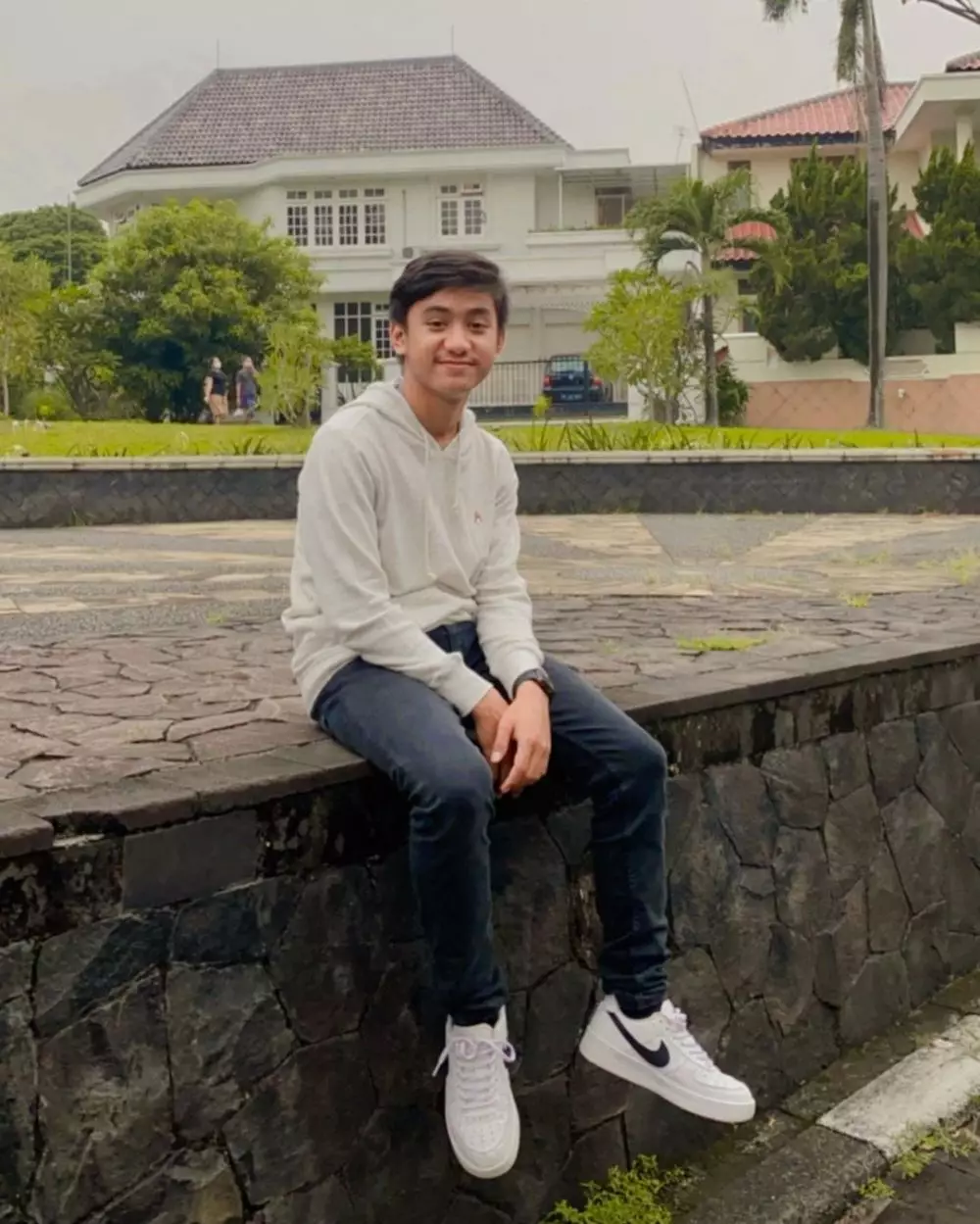 Penampilan terkini 6 seleb terkenal lewat medsos Berbagai sumber