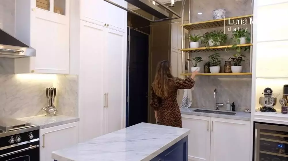 dapur baru Luna Maya © 2021 brilio.net