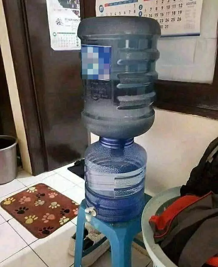 dispenser nyeleneh © Berbagai Sumber