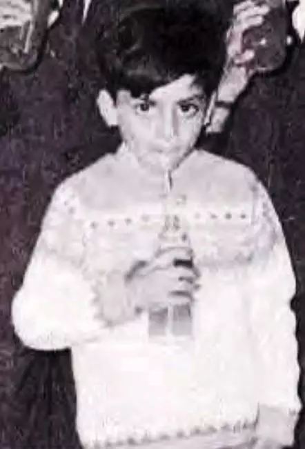 potret lawas Shah Rukh Khan saat sekolah © 2021 brilio.net