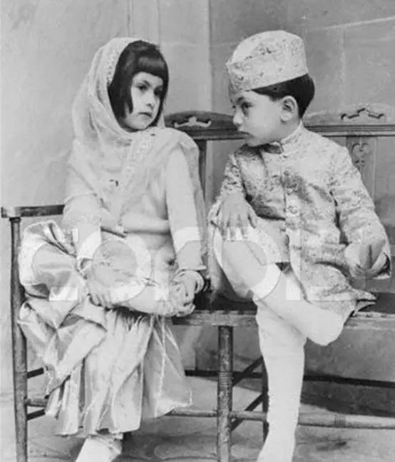 potret lawas Shah Rukh Khan saat sekolah © 2021 brilio.net