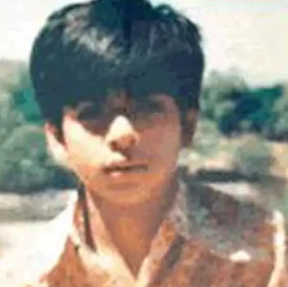potret lawas Shah Rukh Khan saat sekolah © 2021 brilio.net