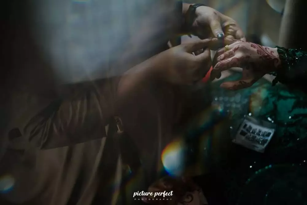 Henna Night Reza © 2021 brilio.net Henna Night Reza © 2021 brilio.net