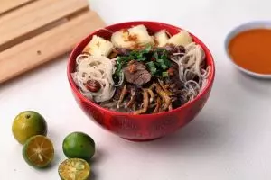 Nih 6 Fakta kedai kuliner khas Sambas berkonsep peranakan di Bintaro