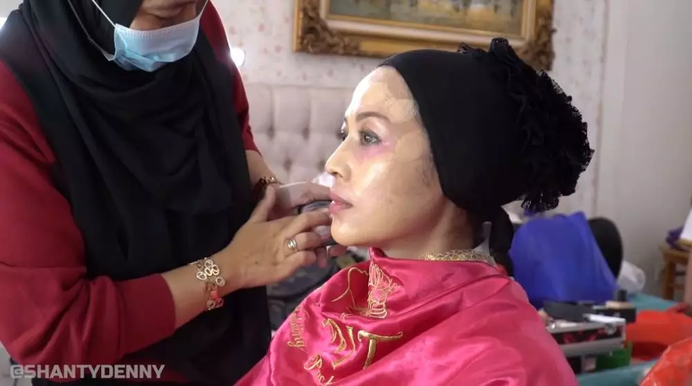 ultah pernikahan Denny Shanty © YouTube