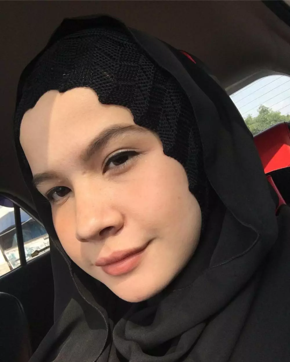 Potret terbaru Vinny  © 2021 brilio.net Potret terbaru Vinny  © 2021 brilio.net