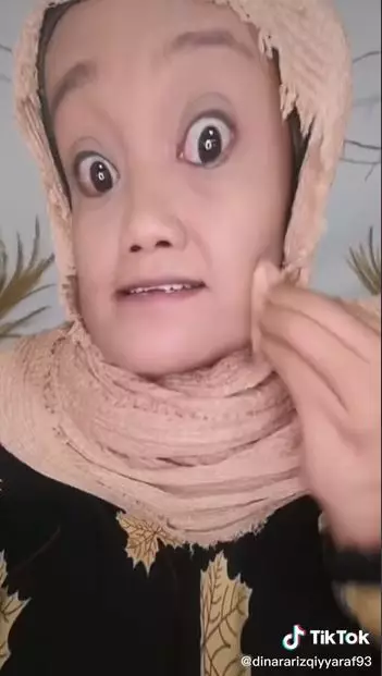 tiktok gunakan efek Wacky Mirror TikTok tiktok gunakan efek Wacky Mirror TikTok