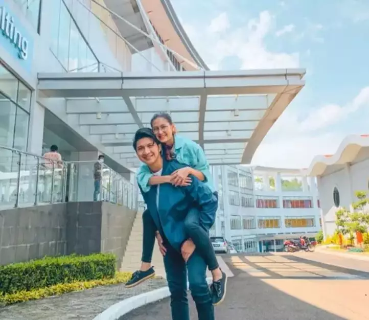 kenangan Zoe dan Aditya © Instagram