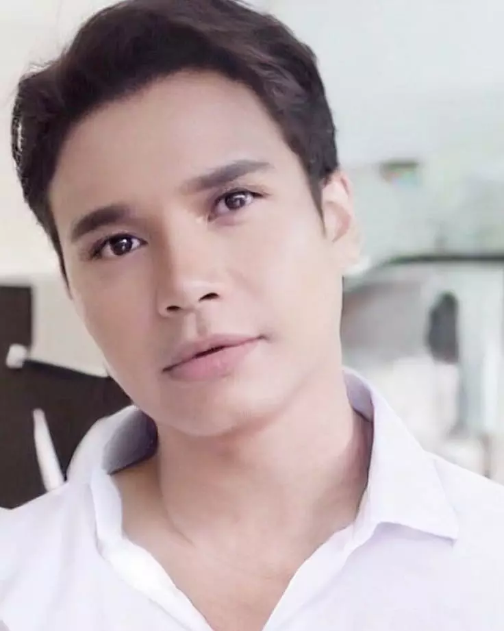 seleb cantik FaceApp © 2021 brilio.net seleb cantik FaceApp © 2021 brilio.net