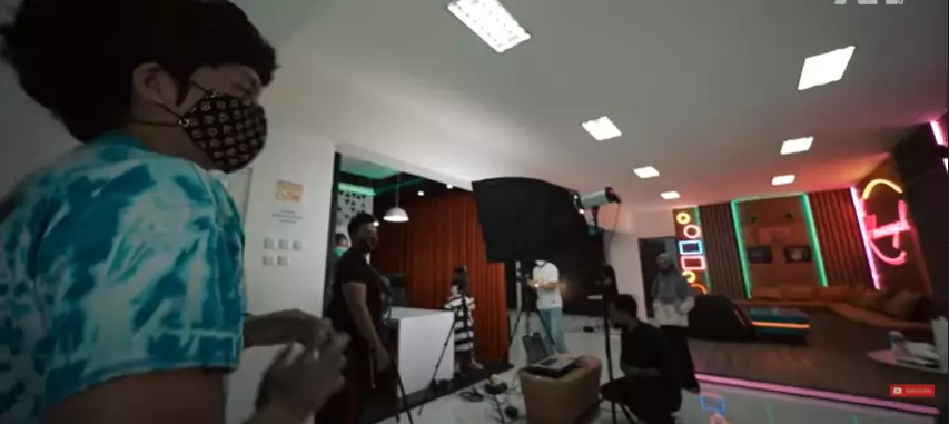 Potret studio konten YouTube The Hermansyah A6 YouTube dan Instagram