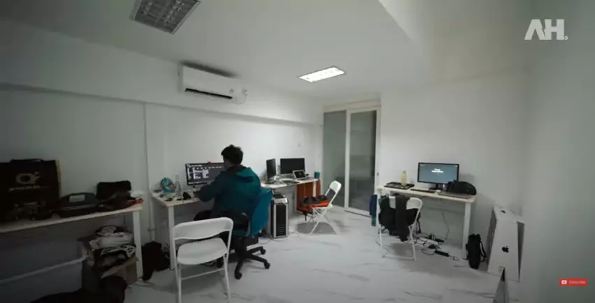 Potret studio konten YouTube The Hermansyah A6 YouTube dan Instagram