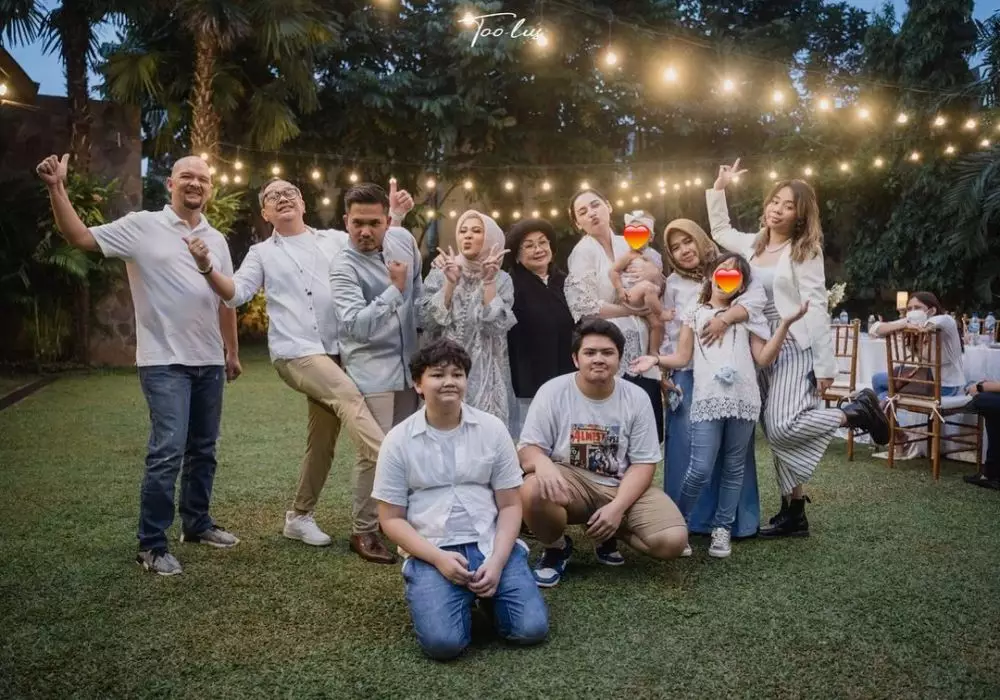 momen intimate kesha ratuliu © Instagram momen intimate kesha ratuliu © Instagram