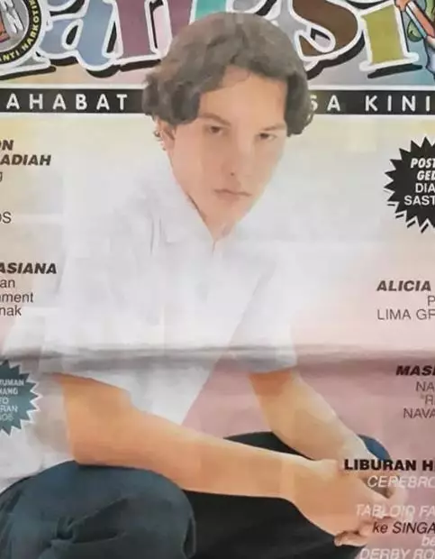 Nicholas Saputra majalah jadul © Instagram