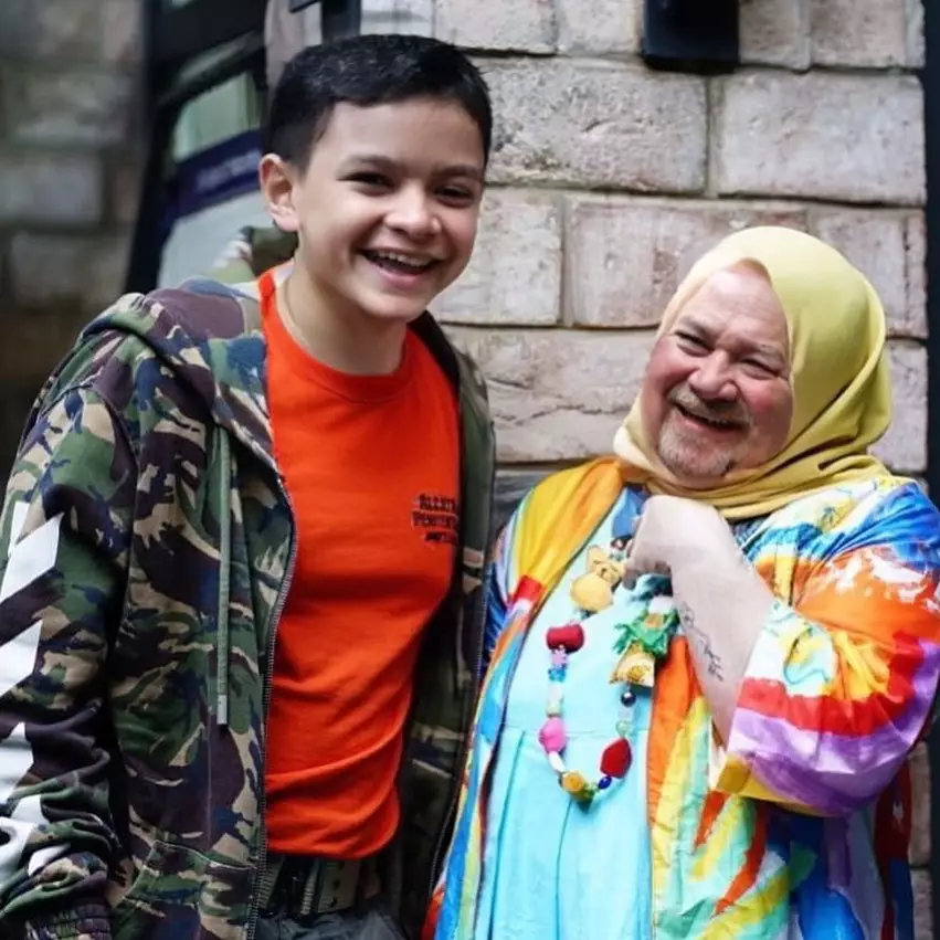 aksi kocak Melly & Hedi © Instagram aksi kocak Melly & Hedi © Instagram