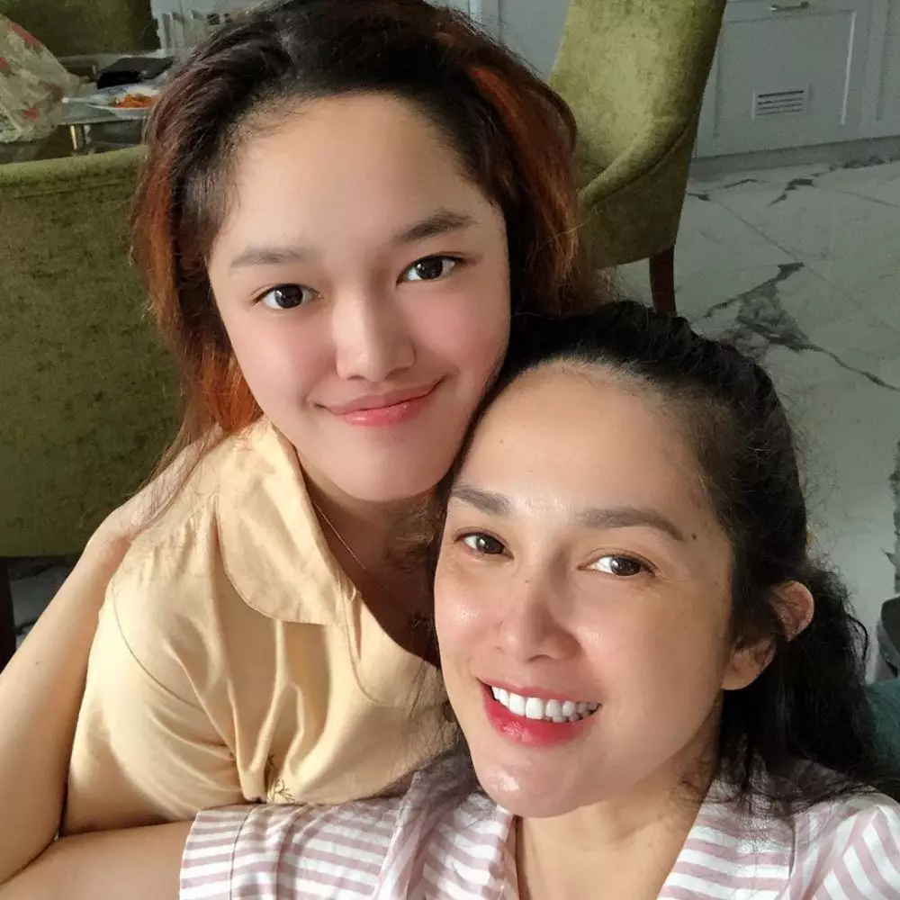 rambut Ara Amel © Instagram