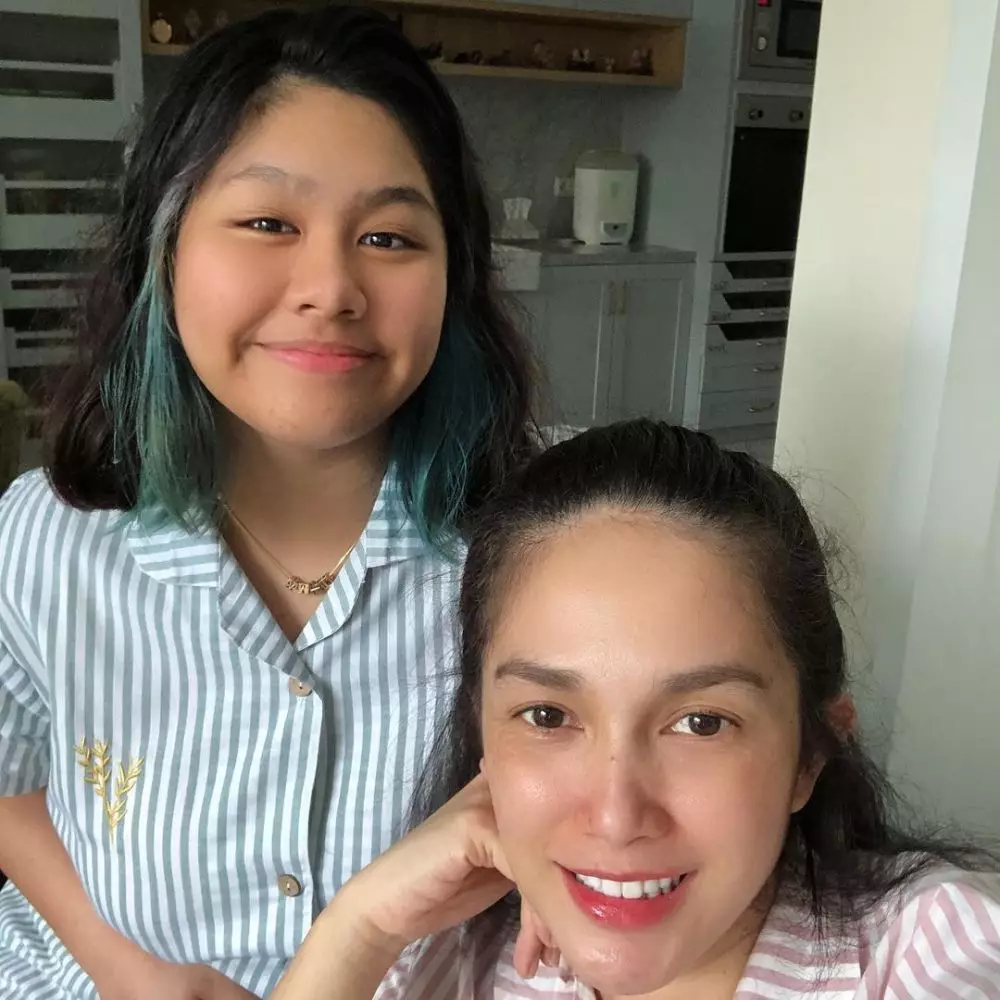 rambut Ara Amel © Instagram