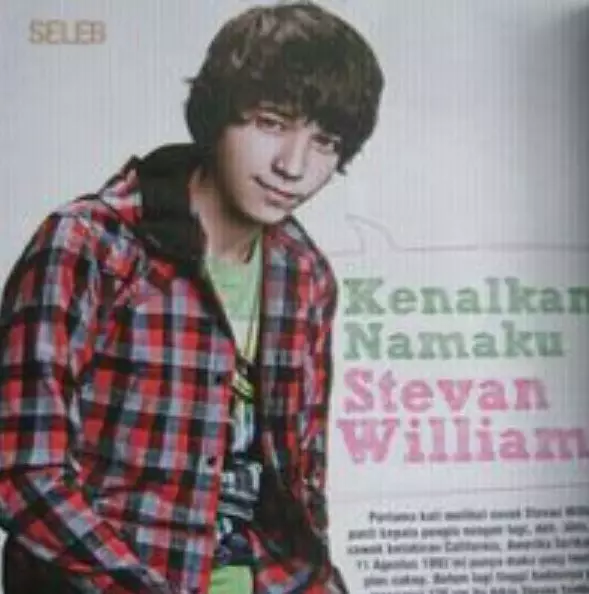 Stefan model majalah remaja © Facebook