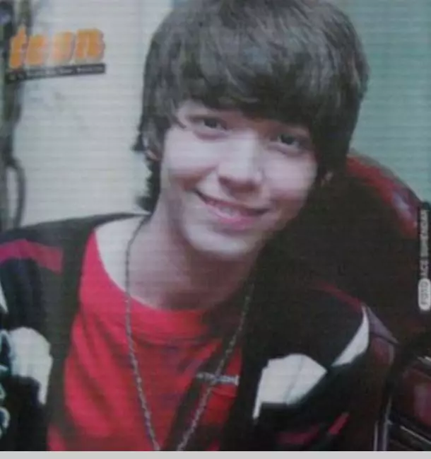 Stefan model majalah remaja © Facebook