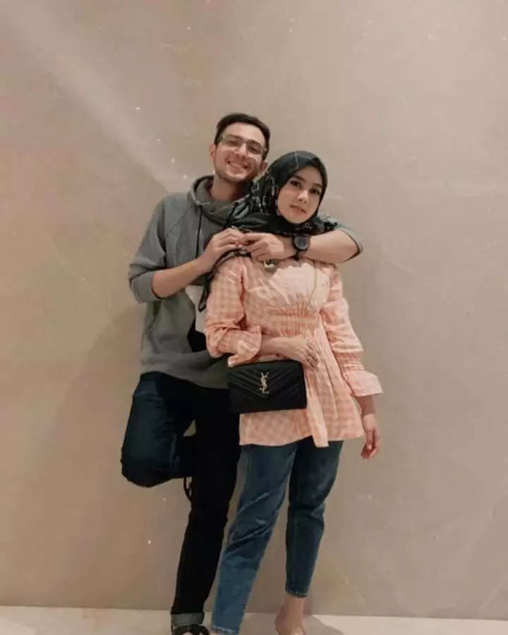 8 pesinetron ganteng nikah muda © Instagram 8 pesinetron ganteng nikah muda © Instagram