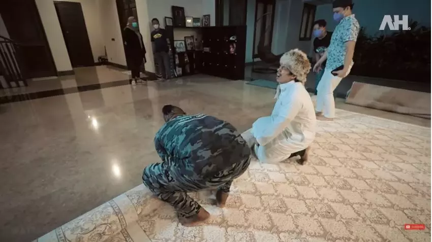 momen syukuran rumah baru atta © YouTube momen syukuran rumah baru atta © YouTube